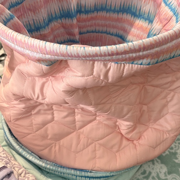 Kookaburra Pink Quilted Basket with Tie-Dye Trim - Picture 1 of 1